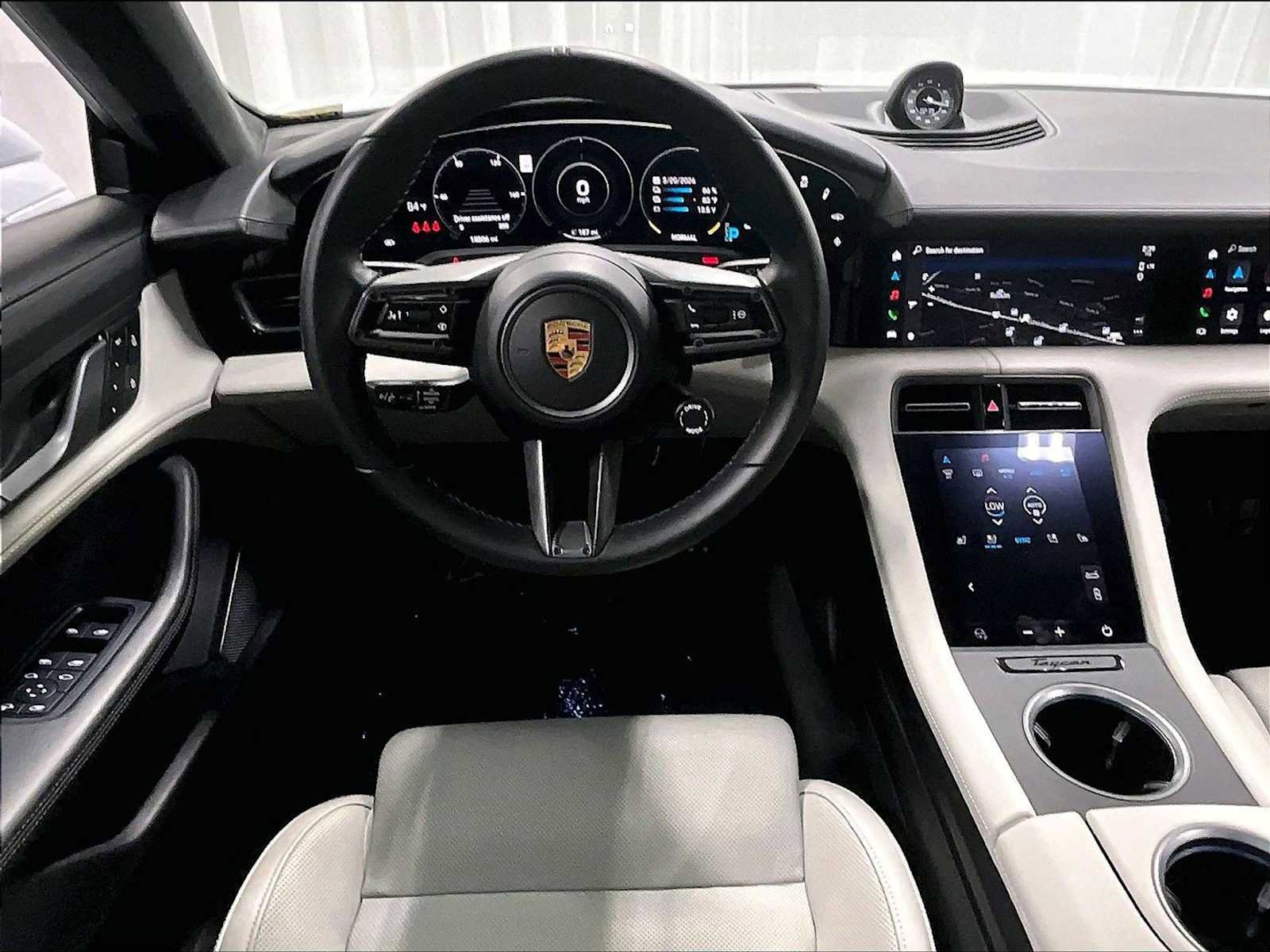 Used 2022 Porsche Taycan Turbo S image 16