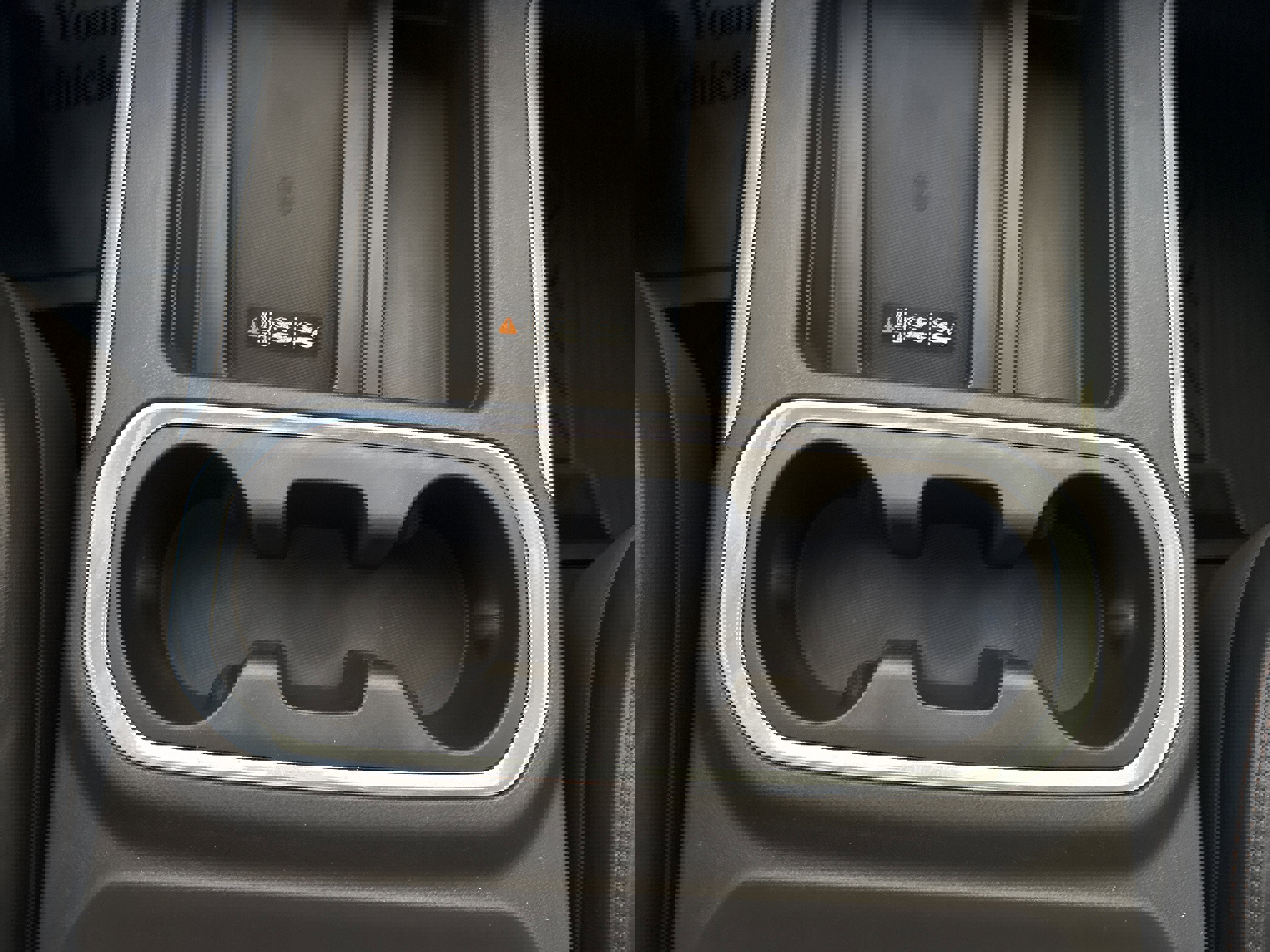 Used 2020 GMC Sierra 1500 AT4 w/ AT4 Premium Package image 27