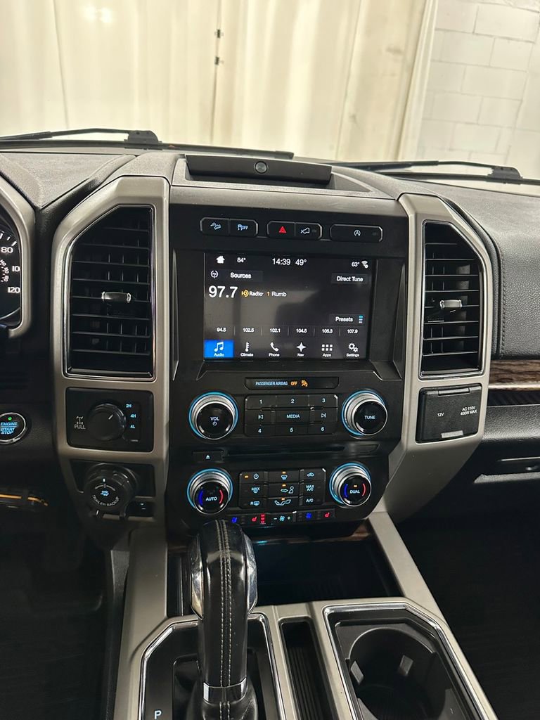 Used 2018 Ford F150 Lariat image 22