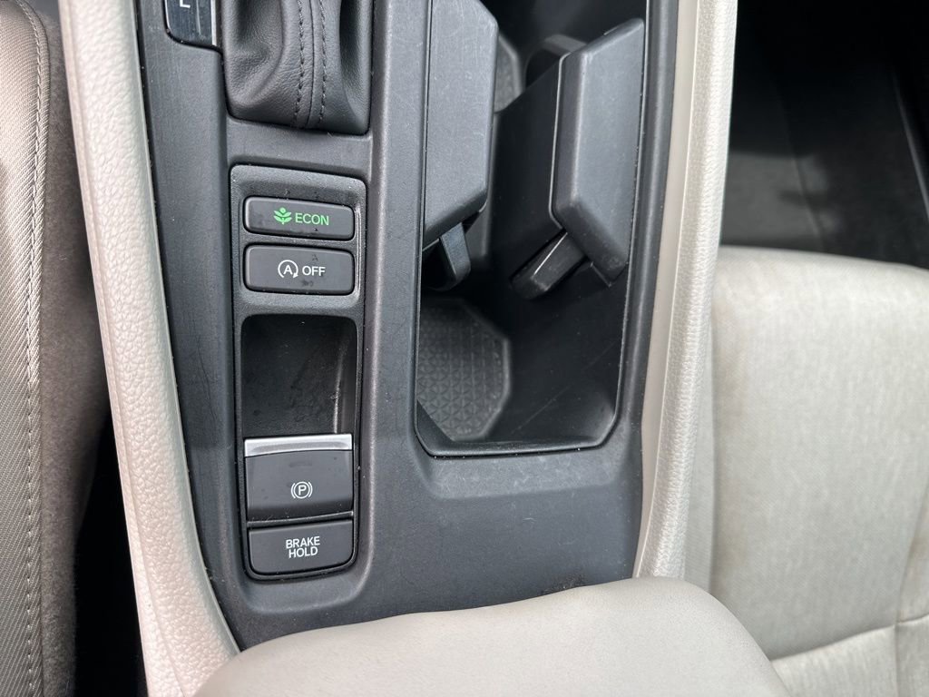 Certified 2024 Honda Accord EX image 25
