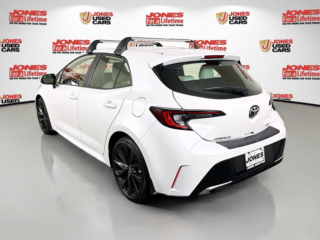 Certified 2025 Toyota Corolla XSE FWD image 2