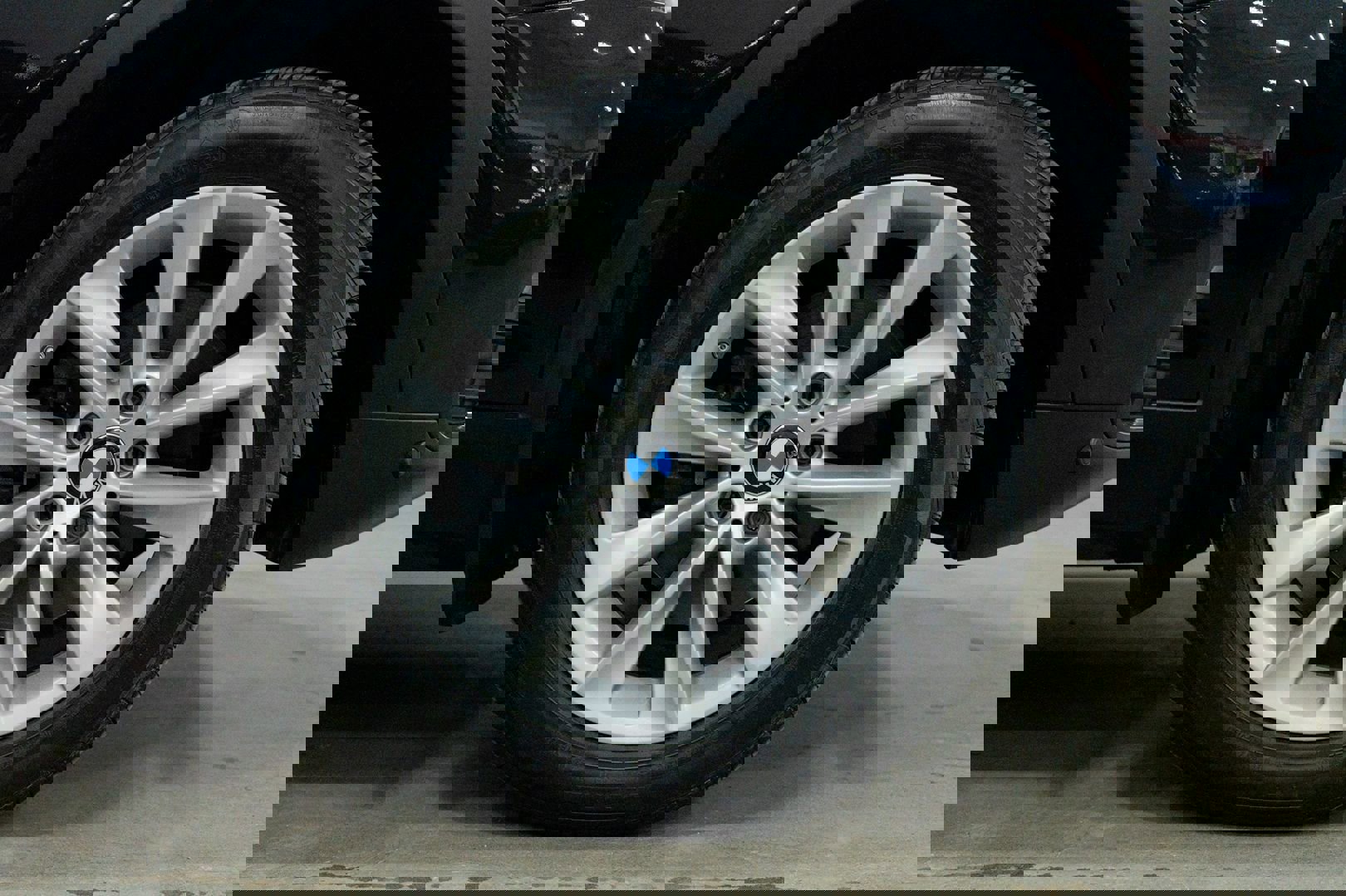 Used 2017 BMW X3 xDrive28i image 12