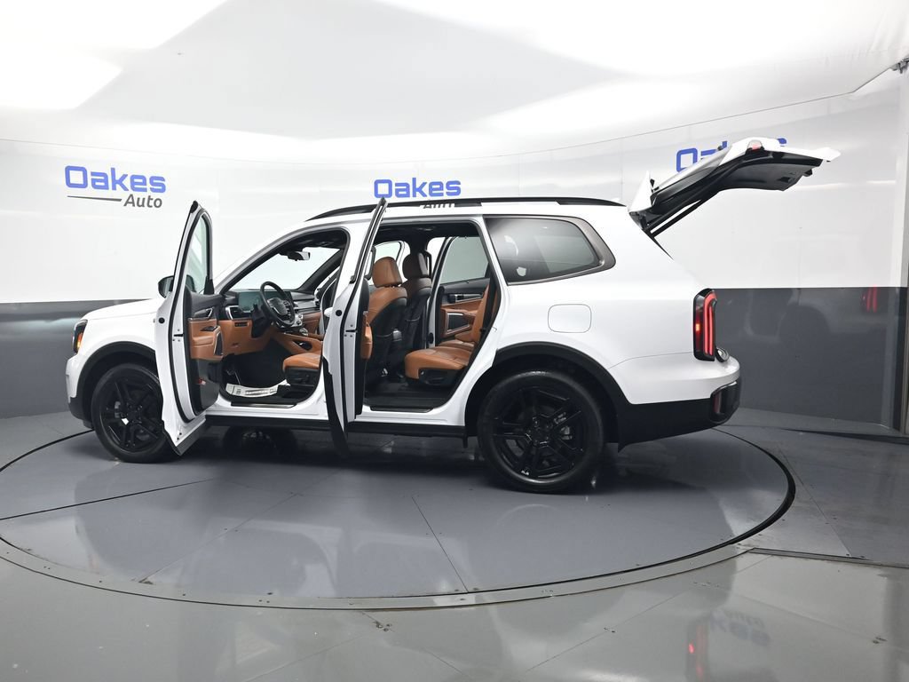 Certified 2025 Kia Telluride SX Prestige X-Line AWD/4WD image 59