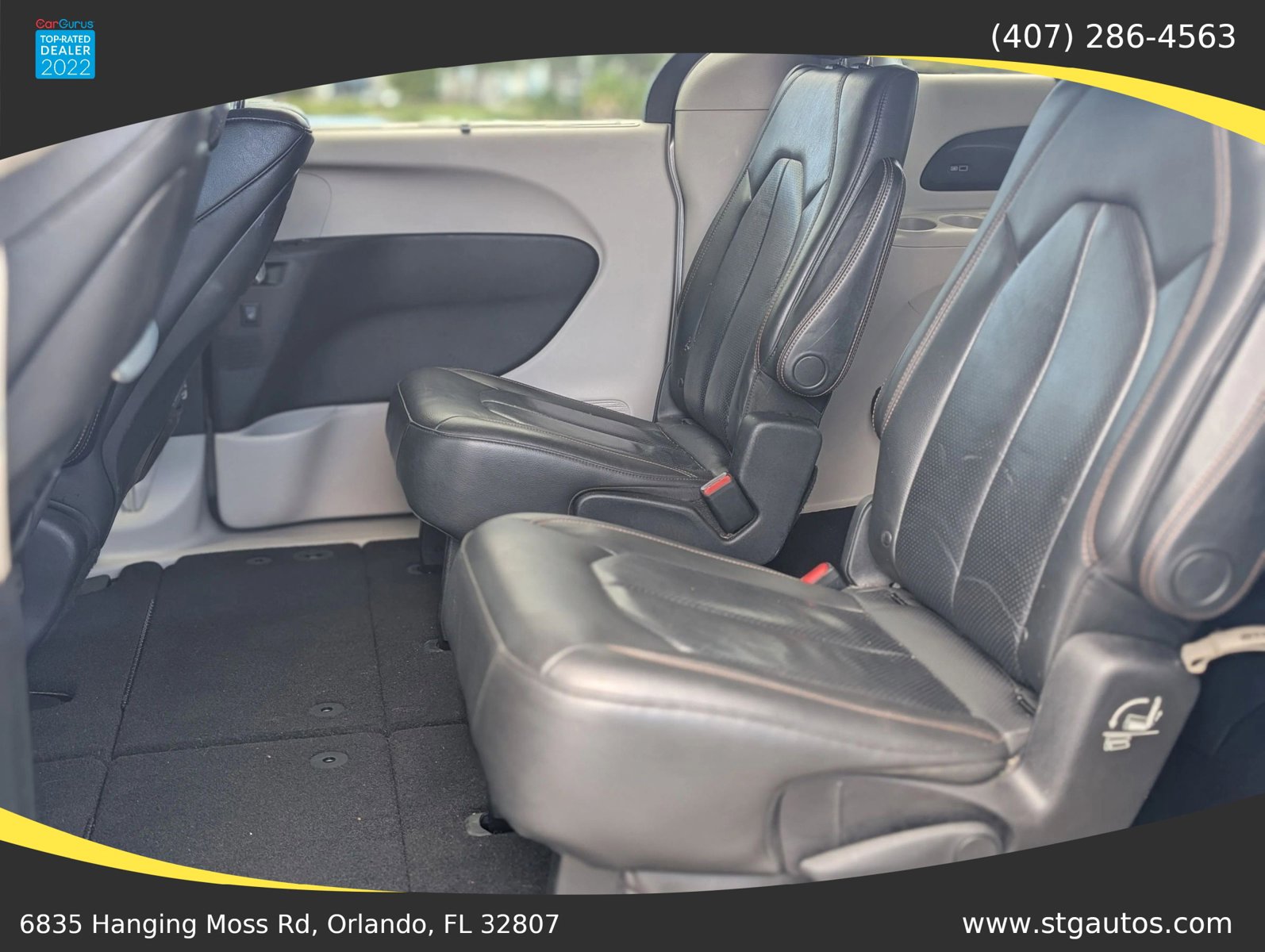 Used 2017 Chrysler Pacifica Touring-L Plus w/ Advanced Safetytec Group FWD image 18
