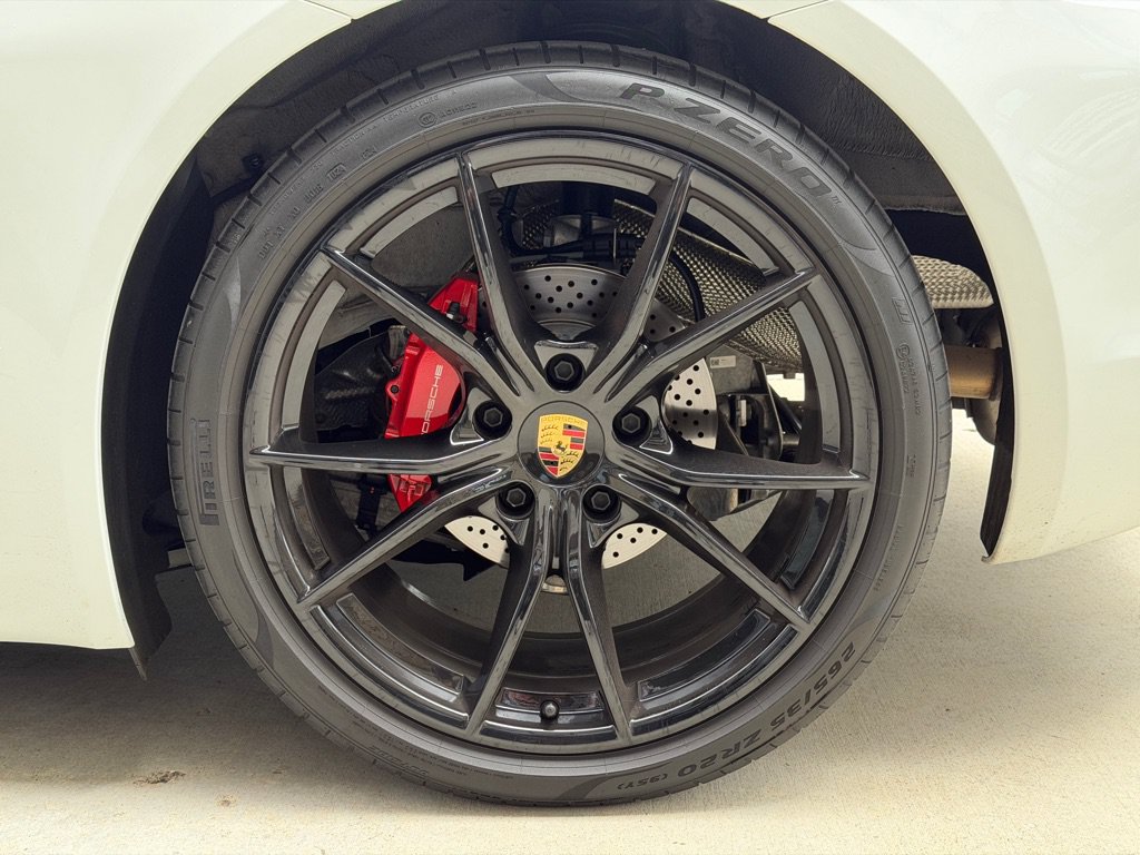 Used 2024 Porsche 718 Cayman S RWD image 17