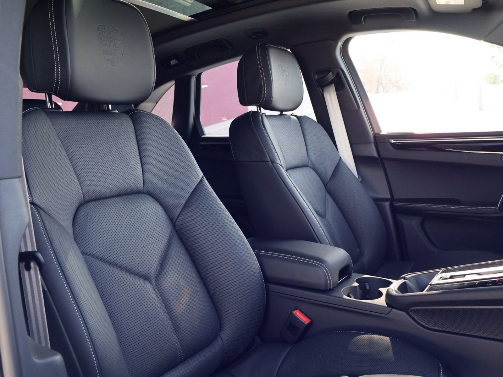 New 2026 Porsche Macan S image 24