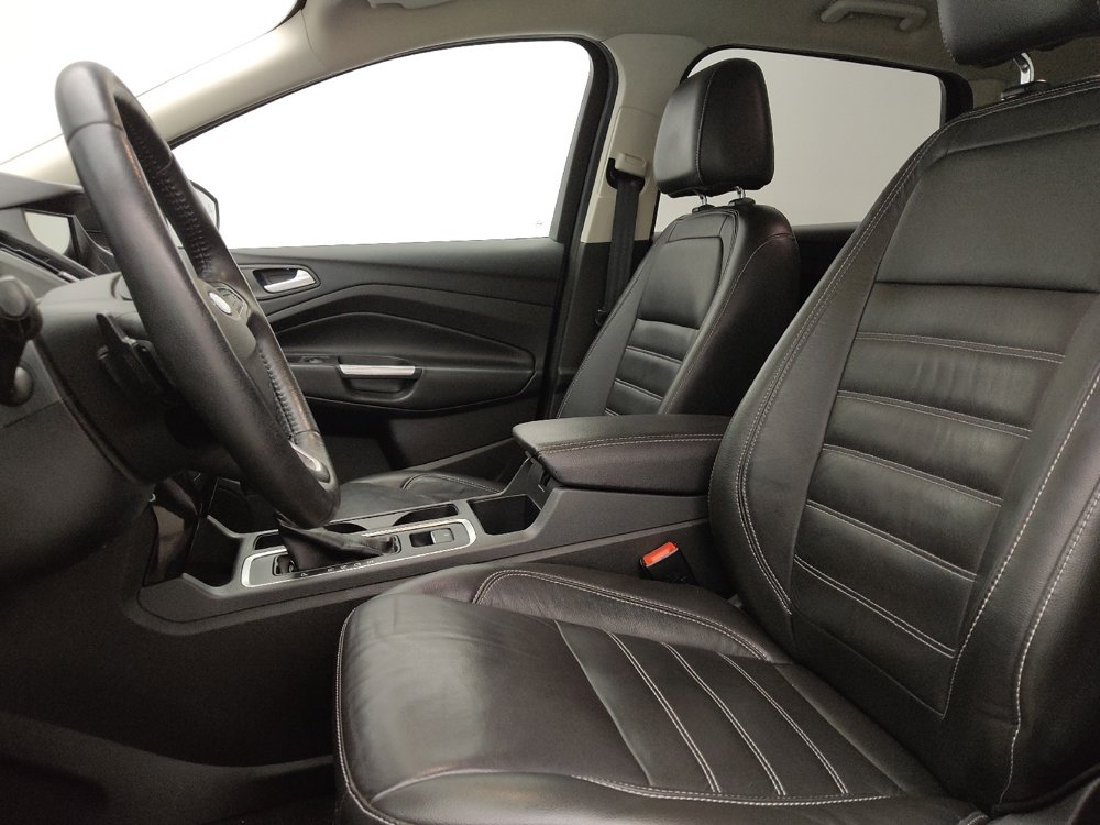 Used 2017 Ford Escape Titanium image 17