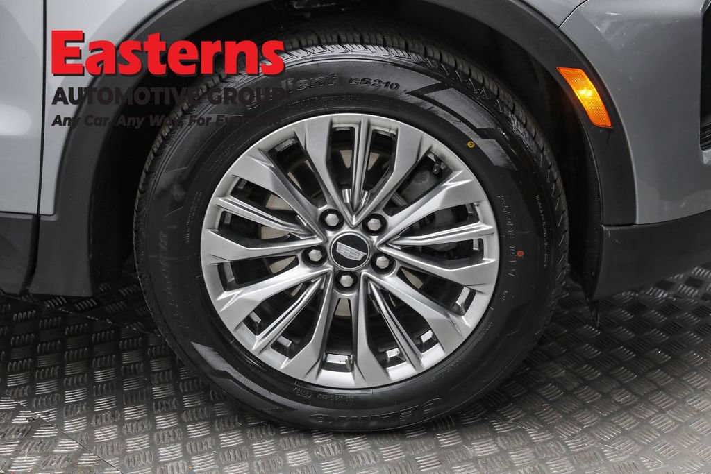 Used 2024 Cadillac XT4 Premium Luxury AWD/4WD image 33