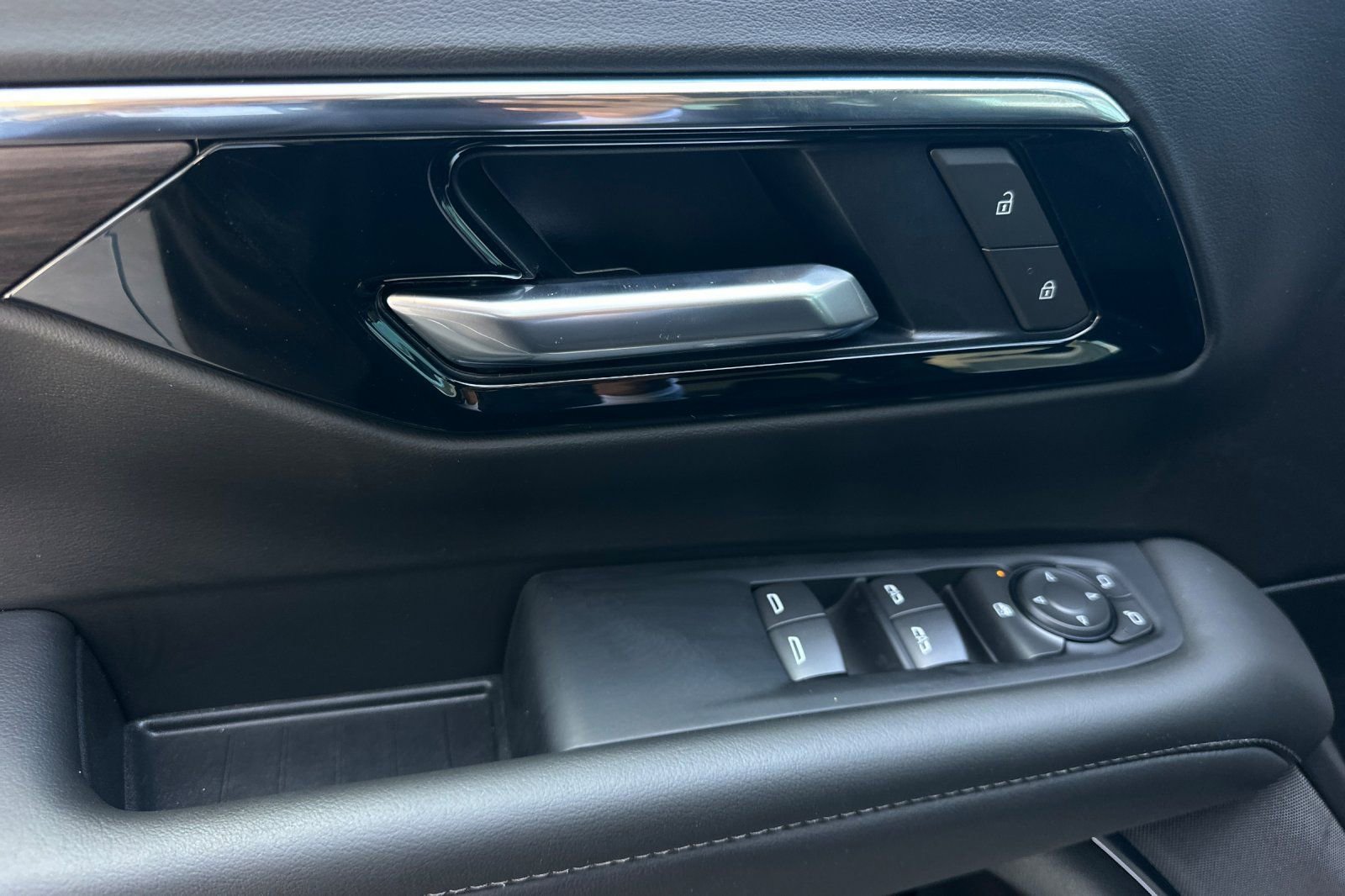 New 2026 Chevrolet Tahoe LS w/ LPO, Dark Essentials Package image 11