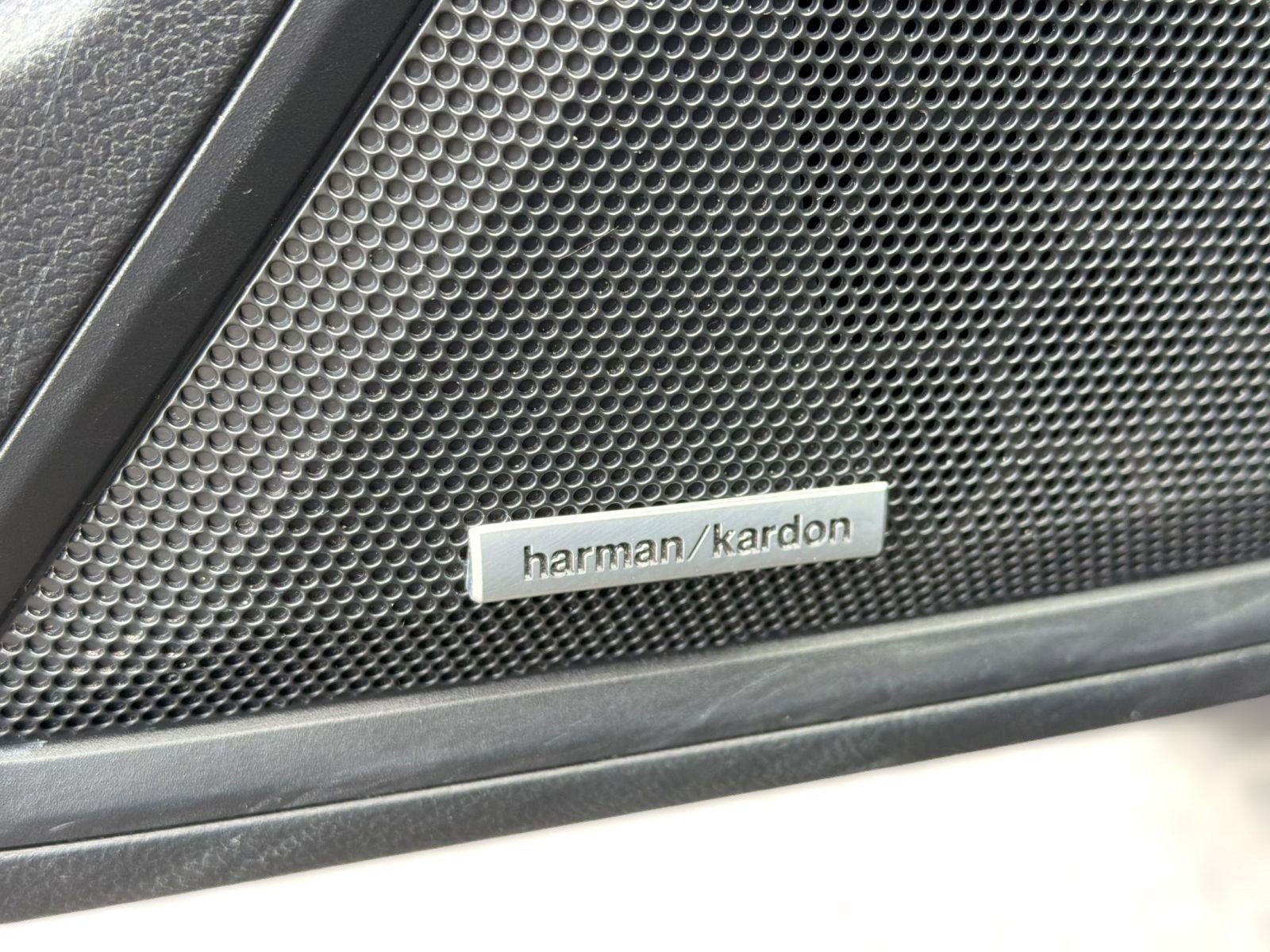 Used 2025 Subaru Outback Onyx Edition AWD/4WD image 23