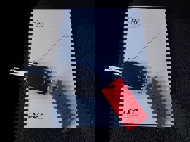 Used 2022 Kia Forte LXS image 29