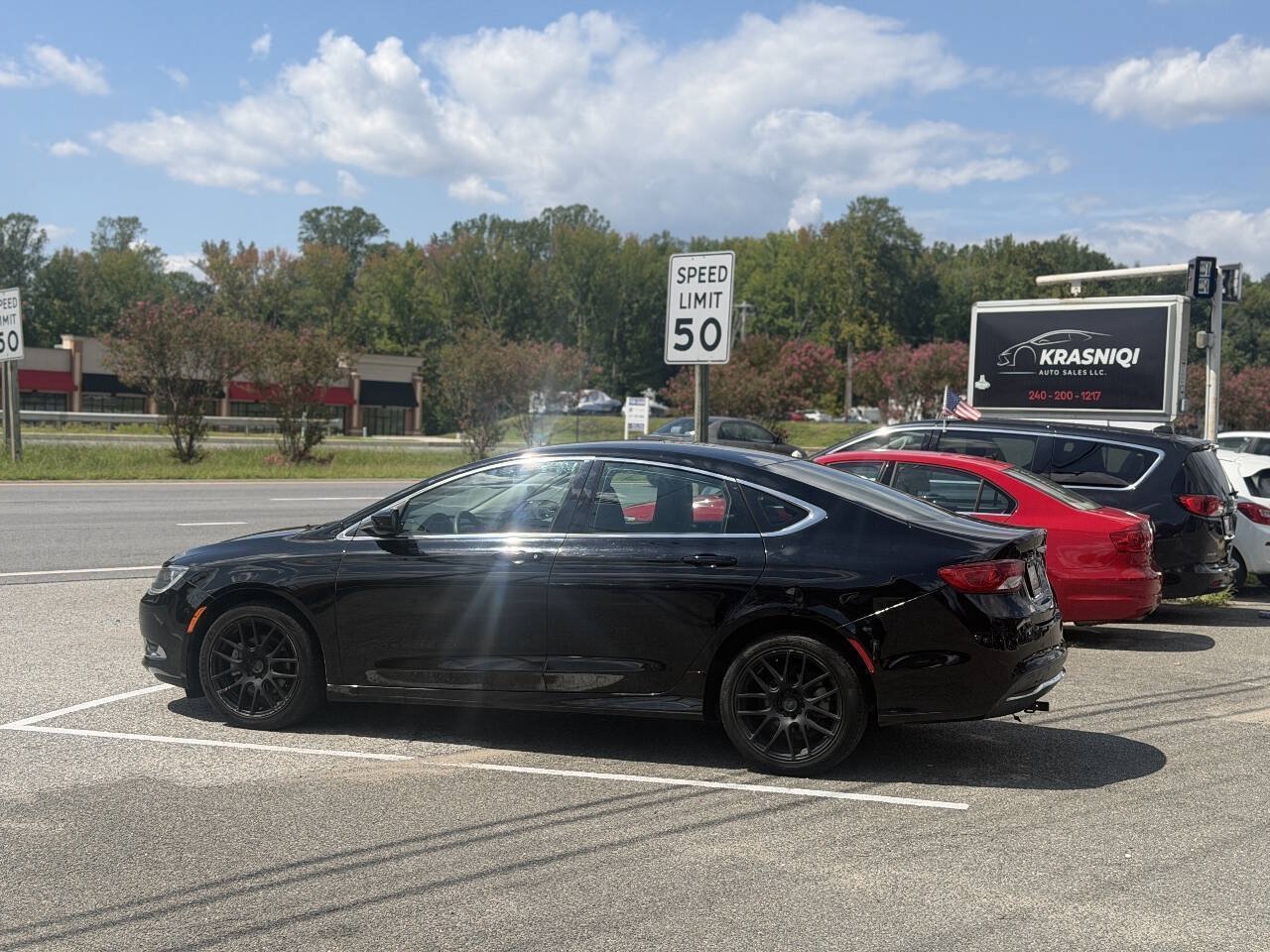 Used 2015 Chrysler 200 Limited FWD image 8