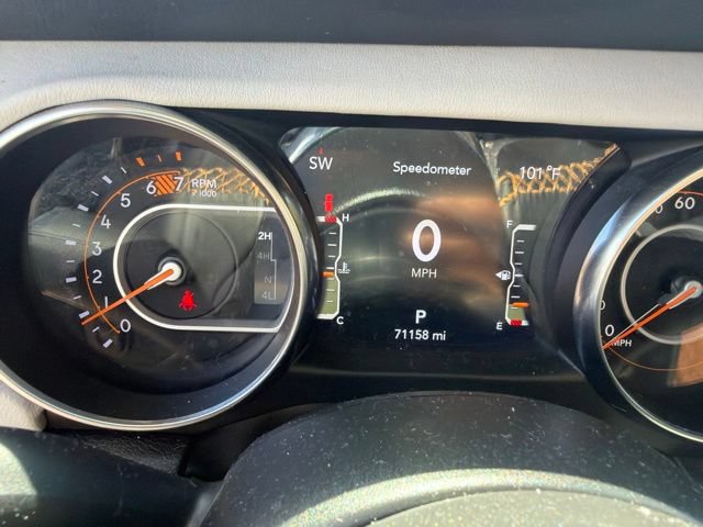 Used 2023 Jeep Wrangler Unlimited Sahara AWD/4WD image 13