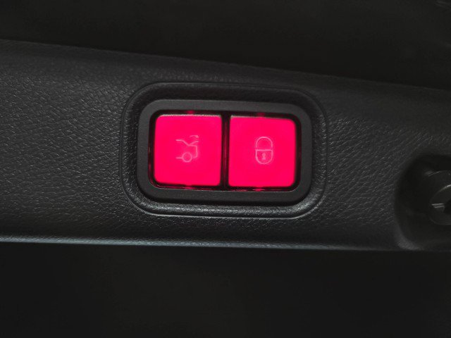 Used 2022 Mercedes-Benz E 350 4MATIC Sedan image 39