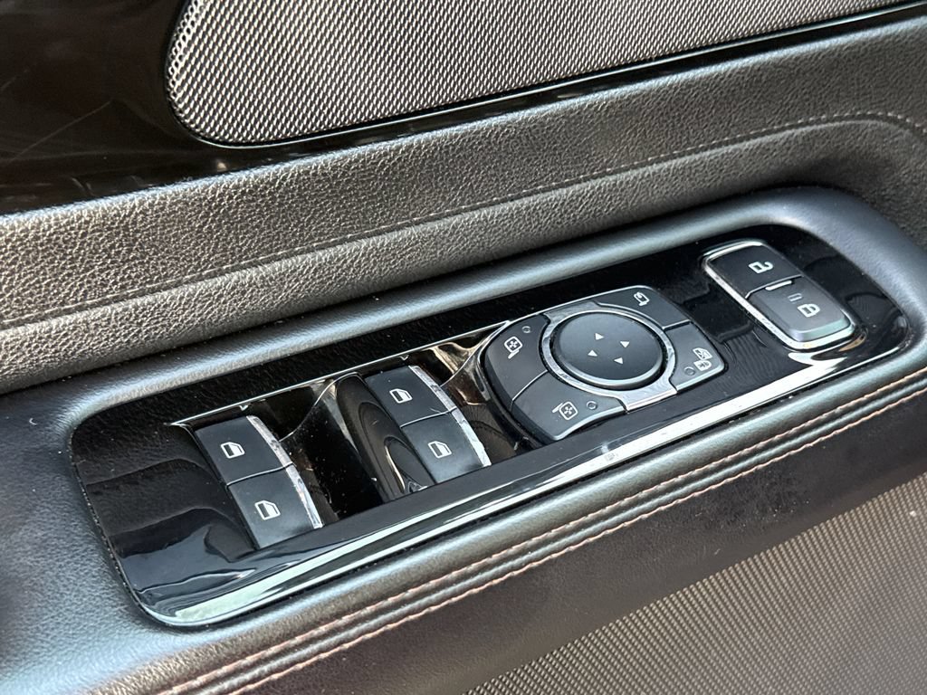 Used 2023 Lincoln Aviator AWD w/ Premium Package image 21