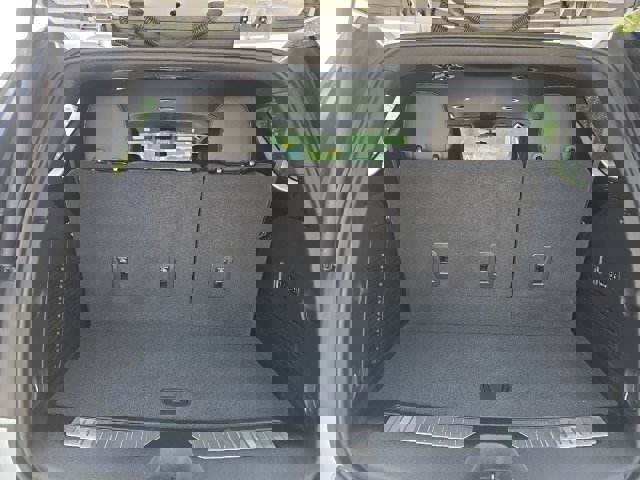 Used 2022 Chevrolet Tahoe RST w/ Luxury Package image 12