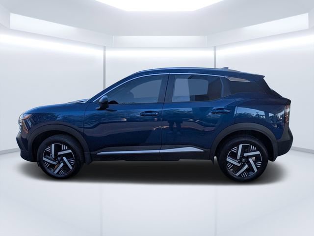 Used 2026 Nissan Kicks SV w/ SV Premium Package FWD image 6