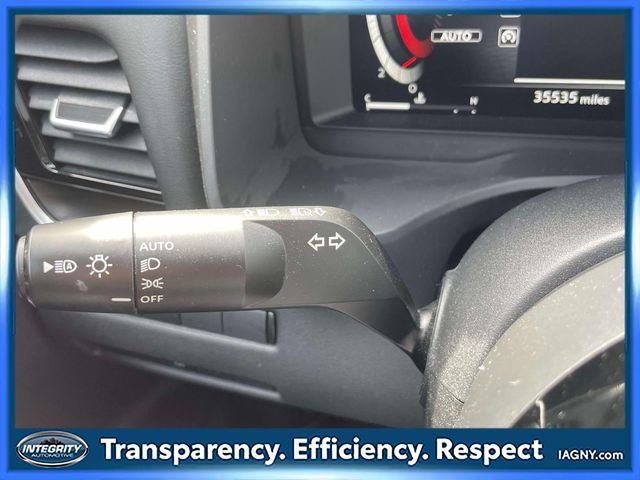 Used 2023 Nissan Rogue Platinum AWD/4WD image 24