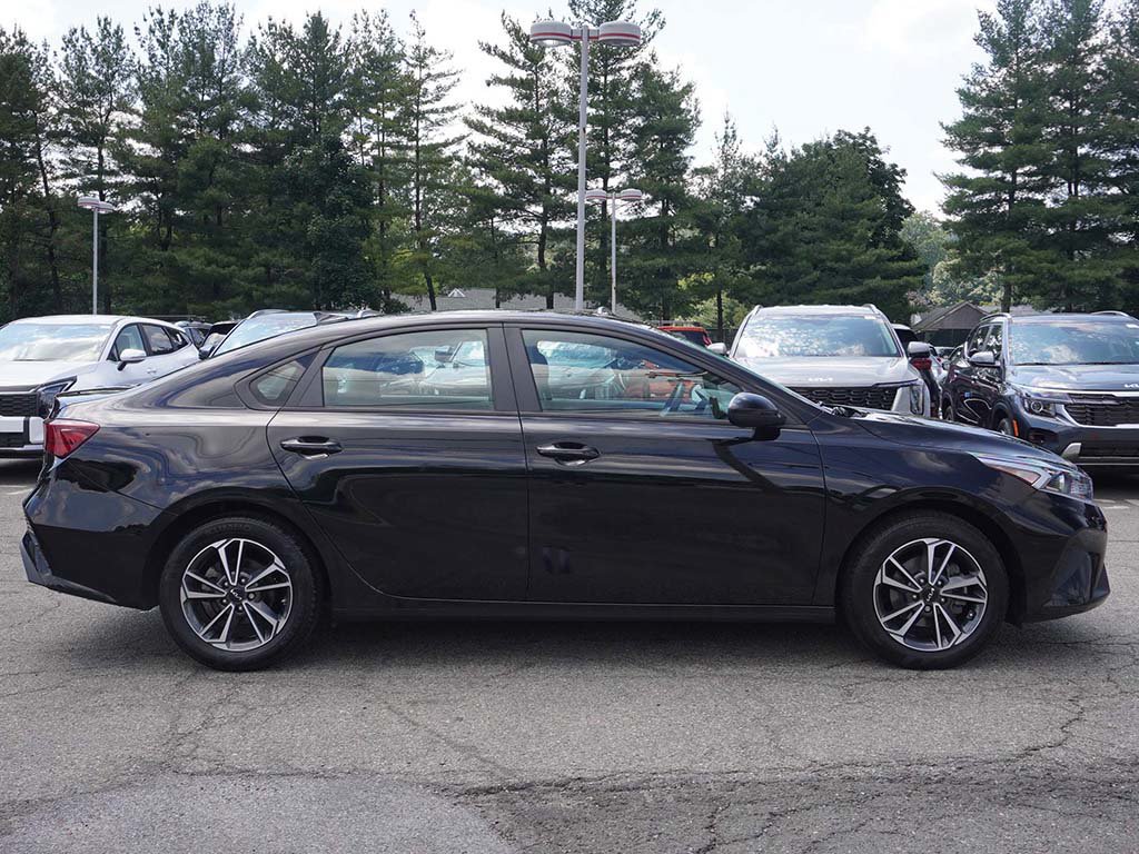 Used 2023 Kia Forte LXS FWD image 16