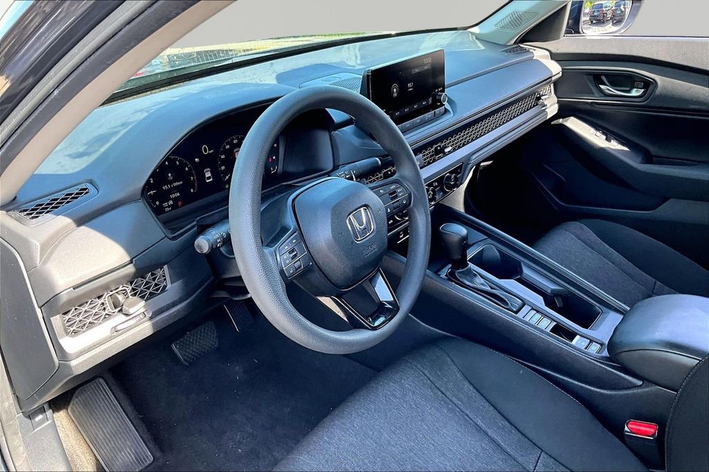 Used 2024 Honda Accord EX image 12