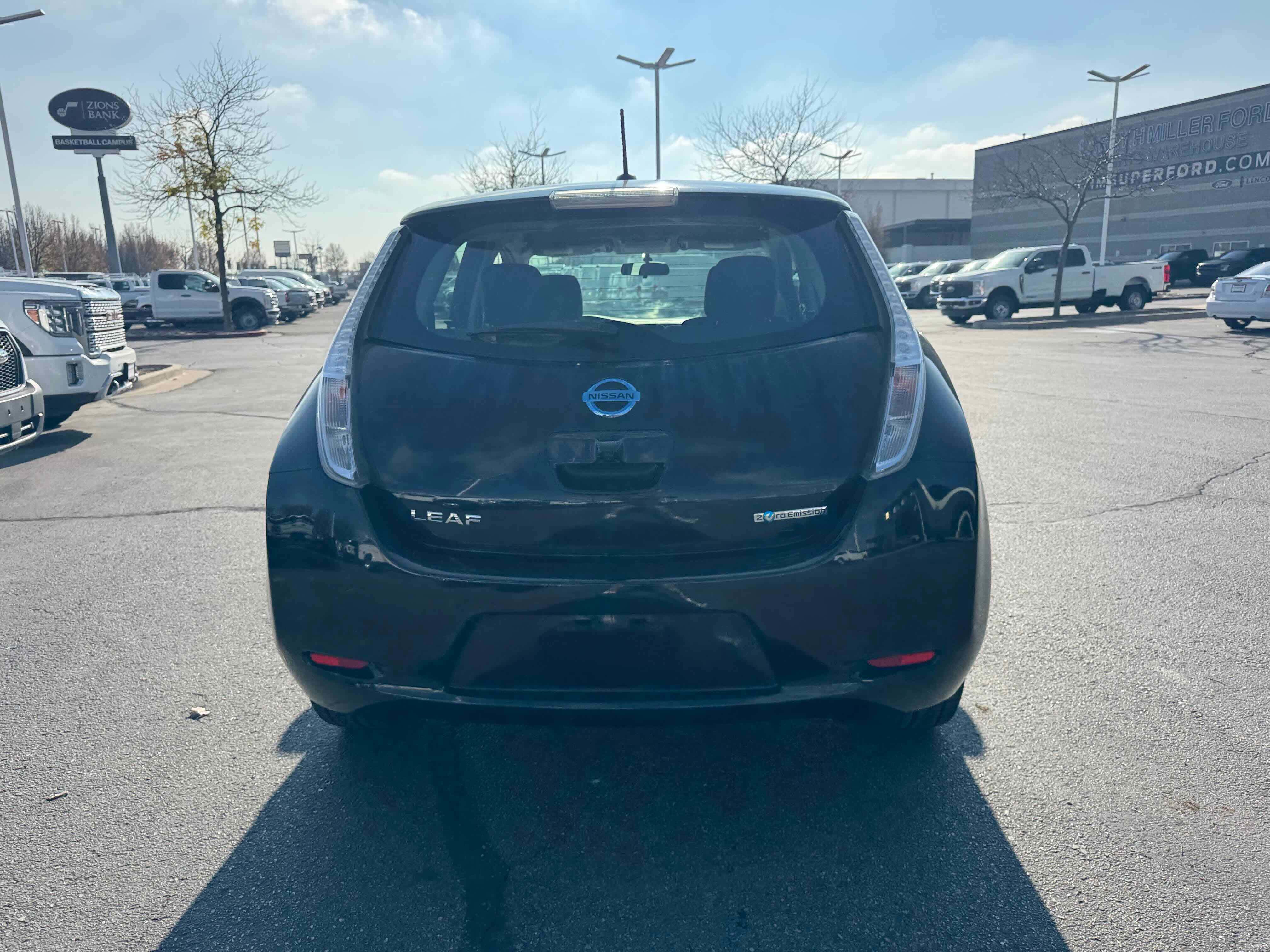 Used 2015 Nissan Leaf S w/ Charge Package image 6