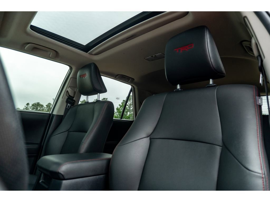 Used 2021 Toyota 4Runner Venture w/ Moonroof Package AWD/4WD image 13