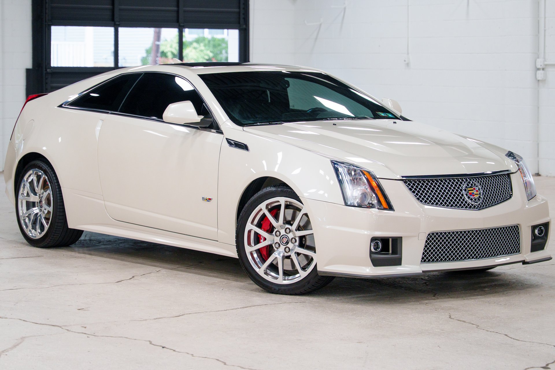 Used 2013 Cadillac CTS V RWD image 21