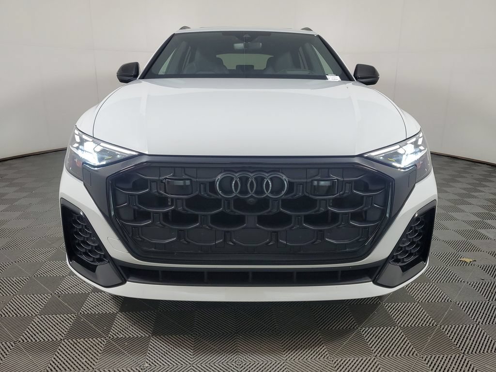 Used 2025 Audi SQ8 Prestige w/ Prestige Package AWD/4WD image 2