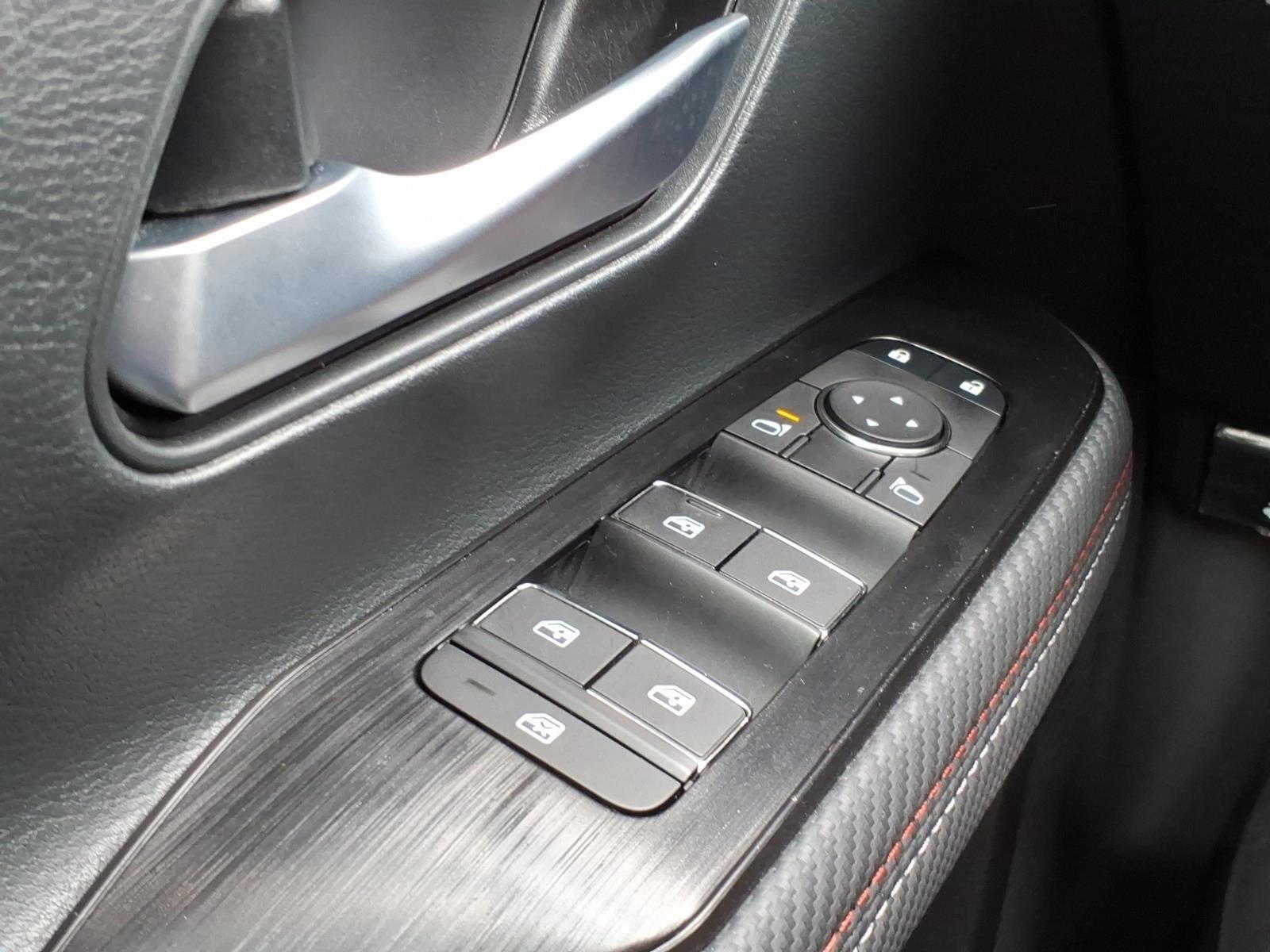 Used 2026 Nissan Kicks SR w/ Illumination Package AWD/4WD image 13