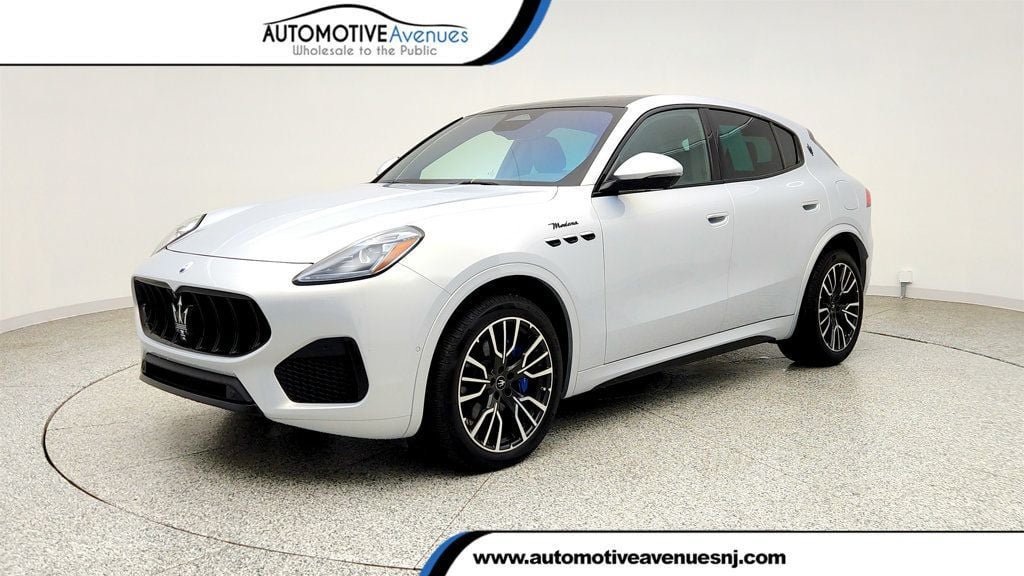 Used 2023 Maserati Grecale Modena AWD/4WD image 1