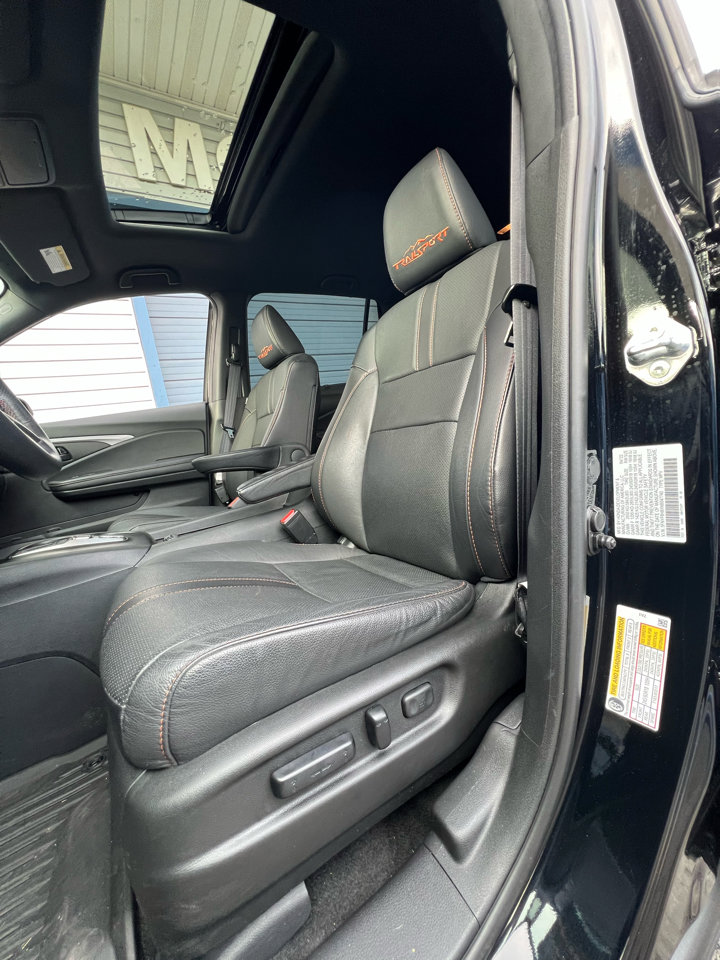Used 2022 Honda Pilot TrailSport image 24