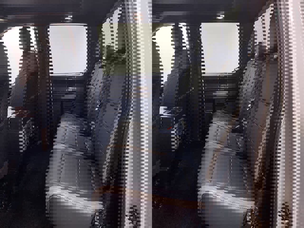 Used 2018 Ford F150 Raptor w/ Equipment Group 802A Luxury image 16