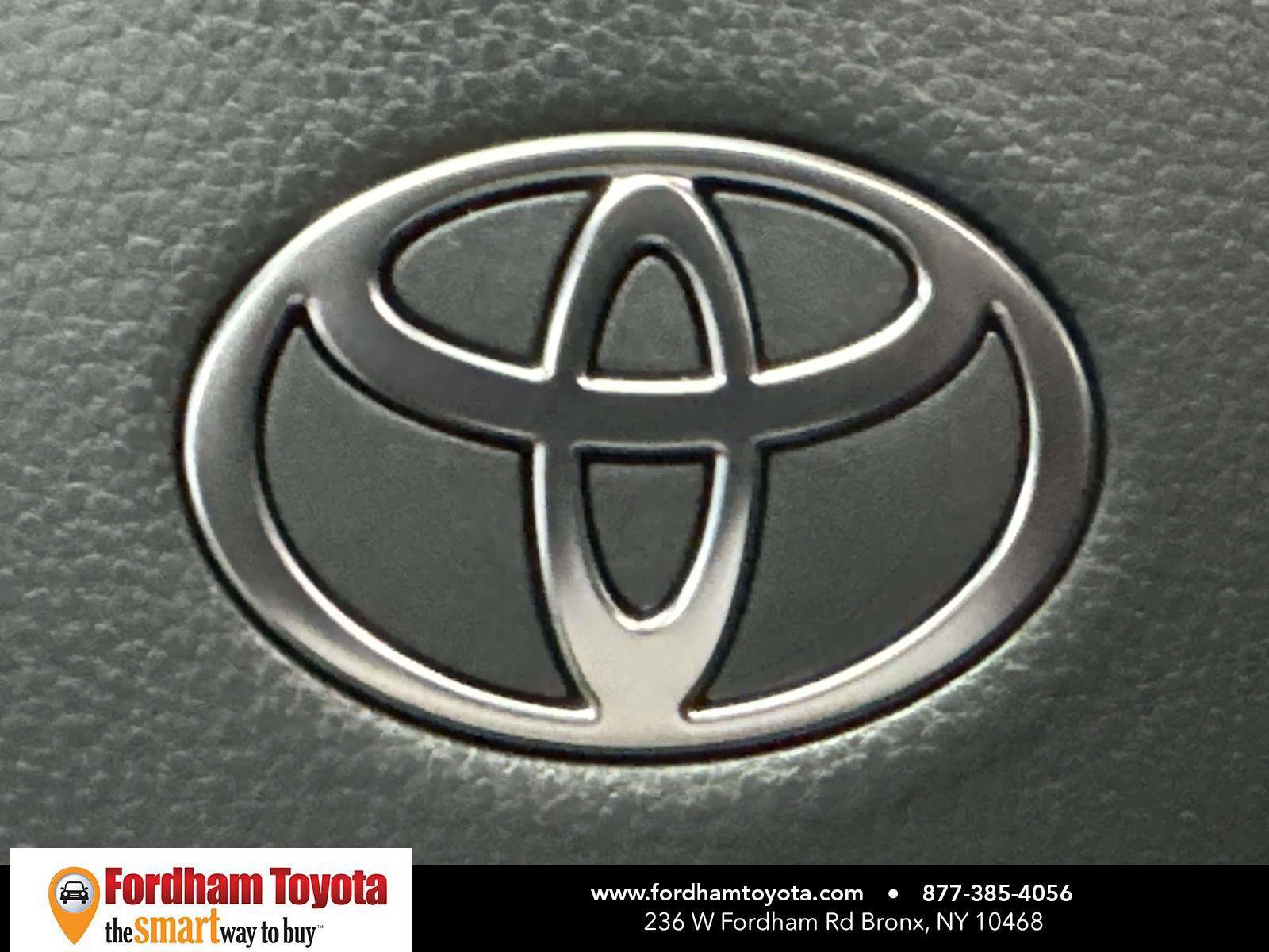 Used 2026 Toyota Grand Highlander AWD image 31