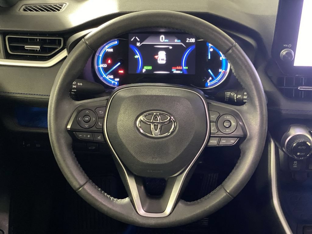 Used 2023 Toyota RAV4 XSE AWD/4WD image 16