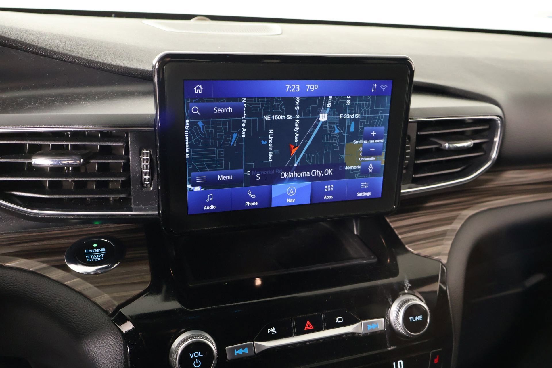 Used 2021 Ford Explorer Limited RWD image 7