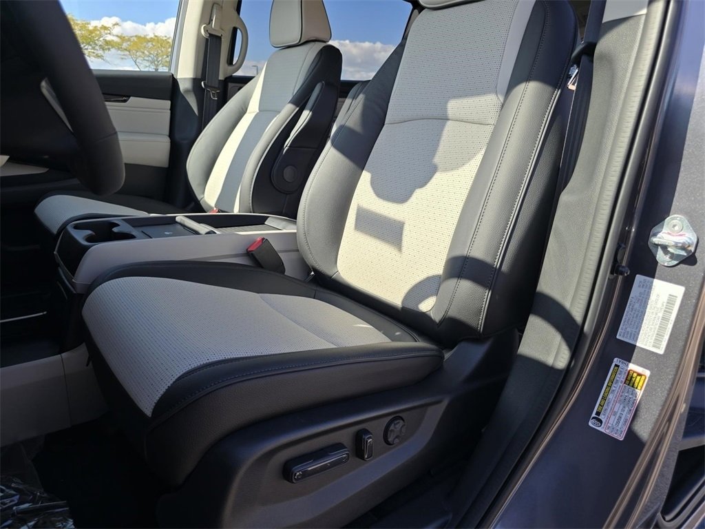 New 2026 Honda Odyssey Elite image 25