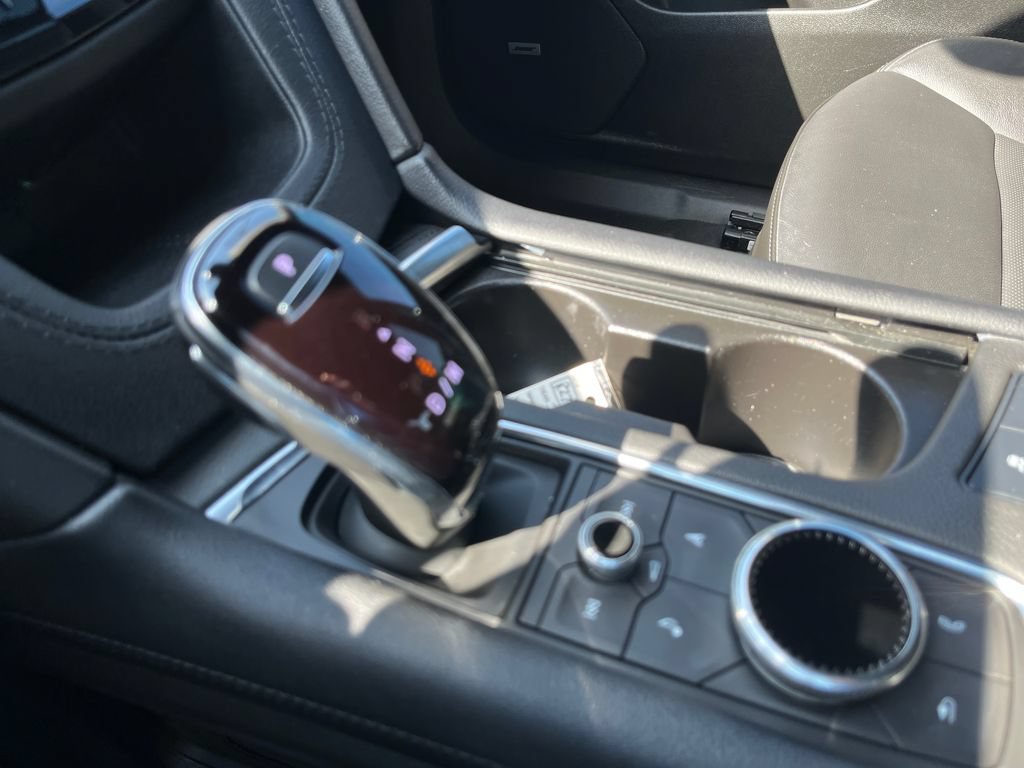 Used 2024 Cadillac XT6 Premium Luxury FWD image 17