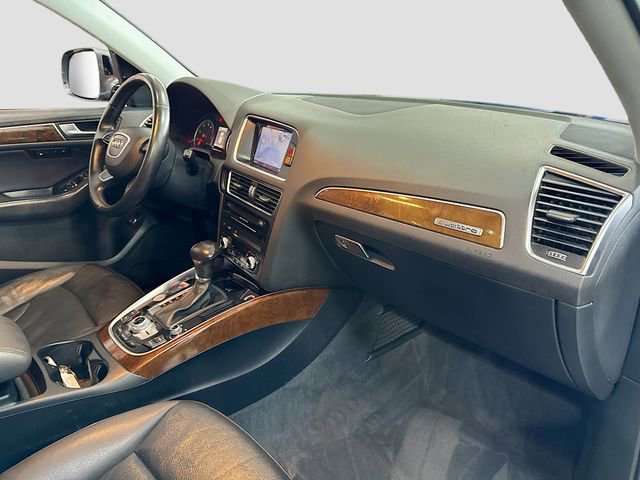 Used 2015 Audi Q5 2.0T Premium Plus w/ Technology Package image 30