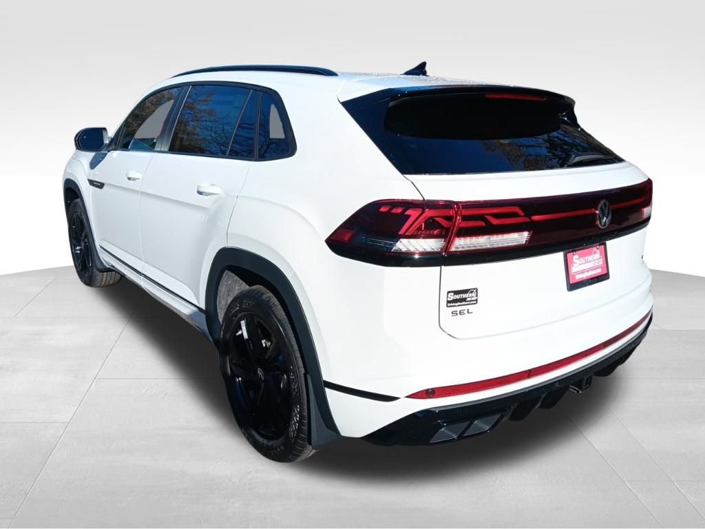 New 2025 Volkswagen Atlas Cross Sport SEL R-Line image 3