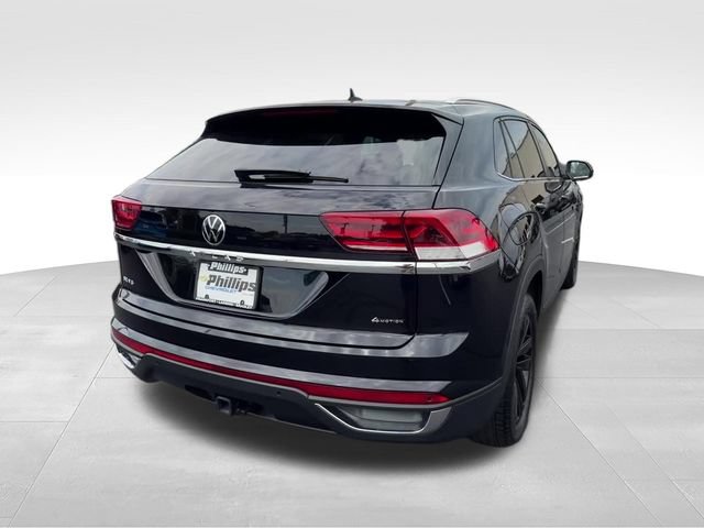 Used 2023 Volkswagen Atlas Cross Sport SE w/ Black Wheel Package AWD/4WD image 6