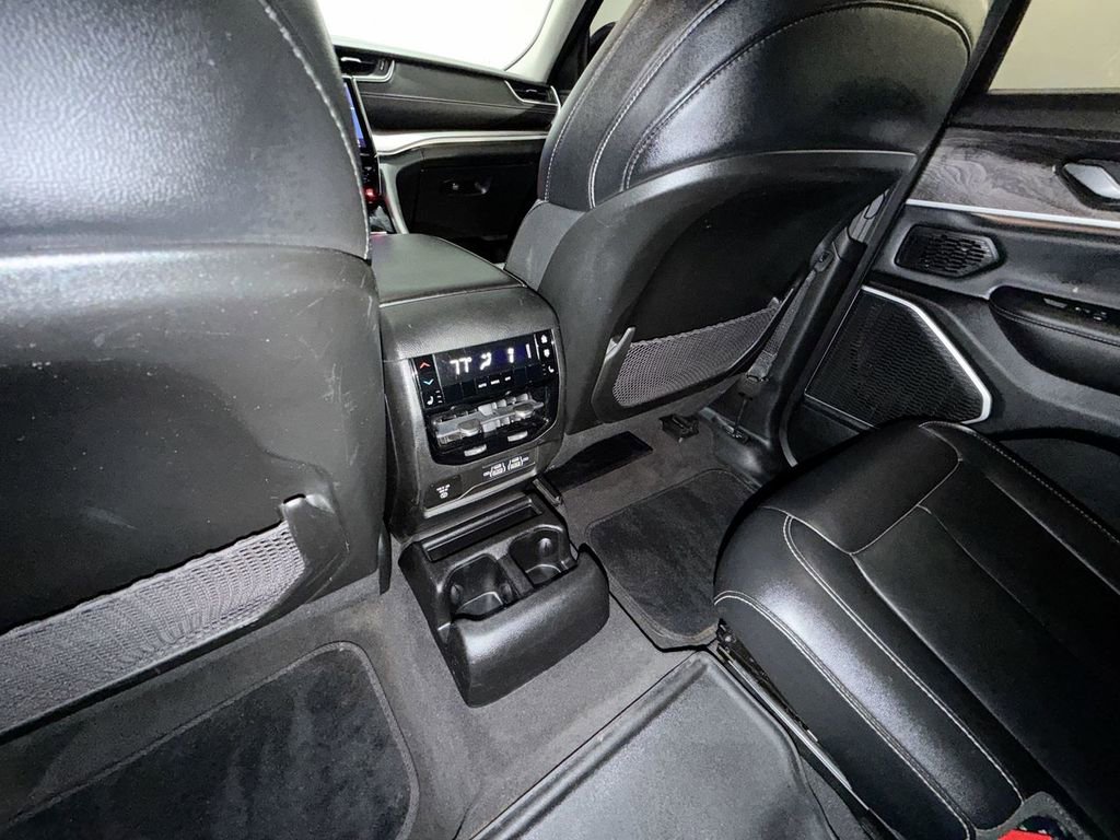 Used 2021 Jeep Grand Cherokee L Limited w/ Trailer Tow Group (B) image 22