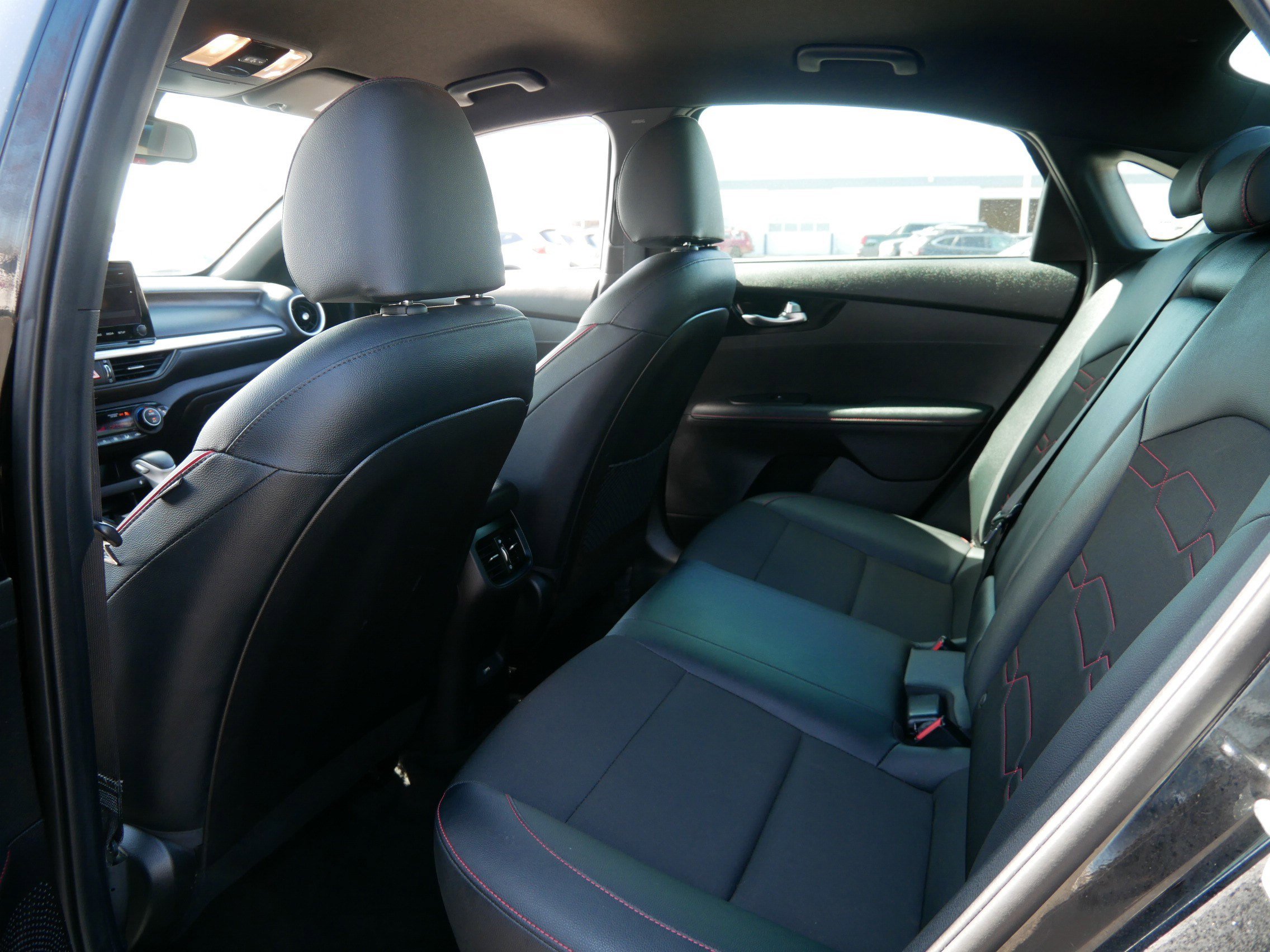 Used 2023 Kia Forte GT FWD image 33