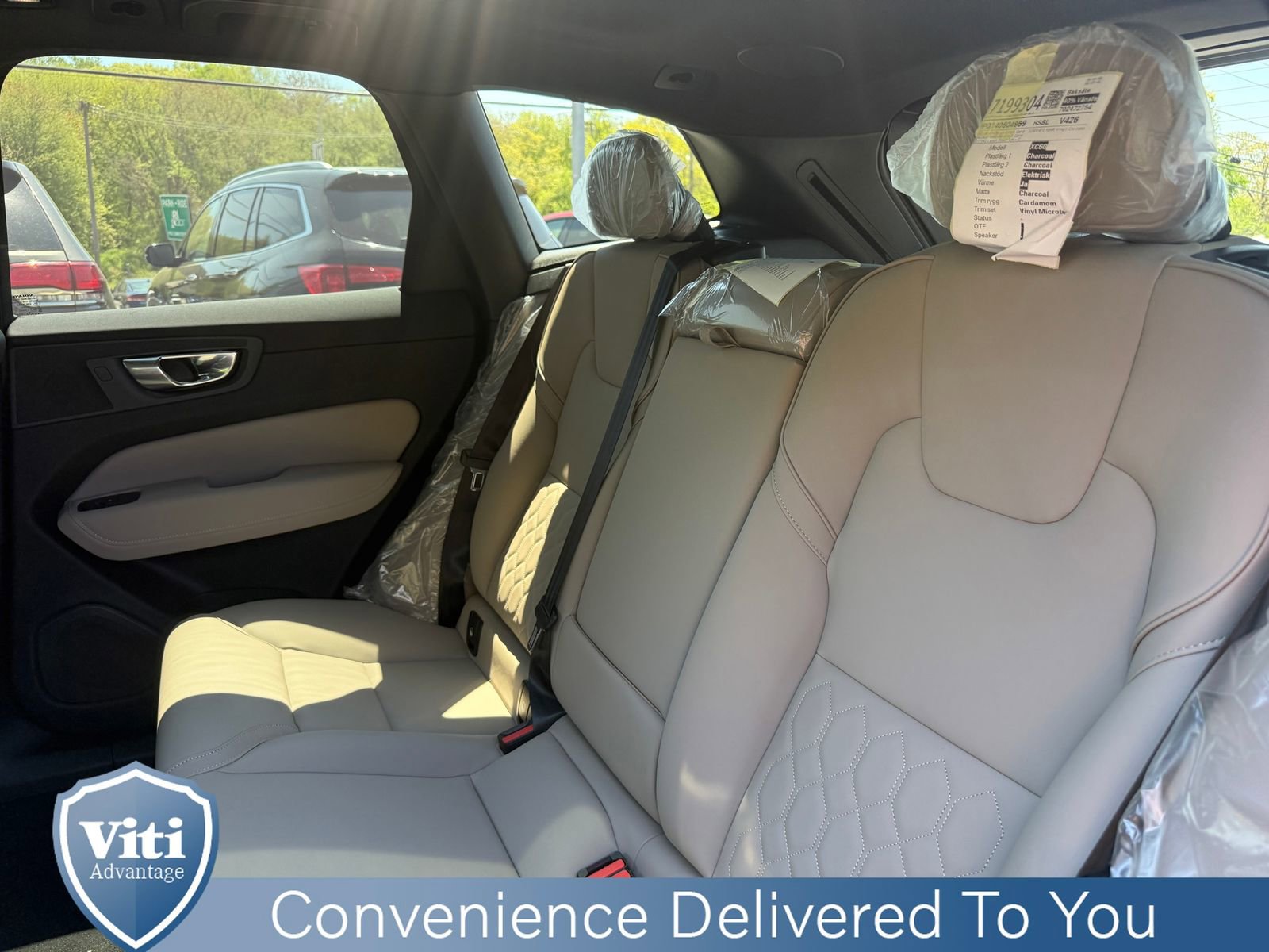 New 2026 Volvo XC60 B5 Plus w/ Protection Package Premier AWD/4WD image 14