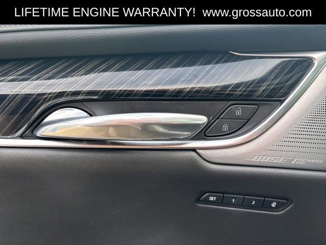 Used 2023 Cadillac XT6 Premium Luxury image 12