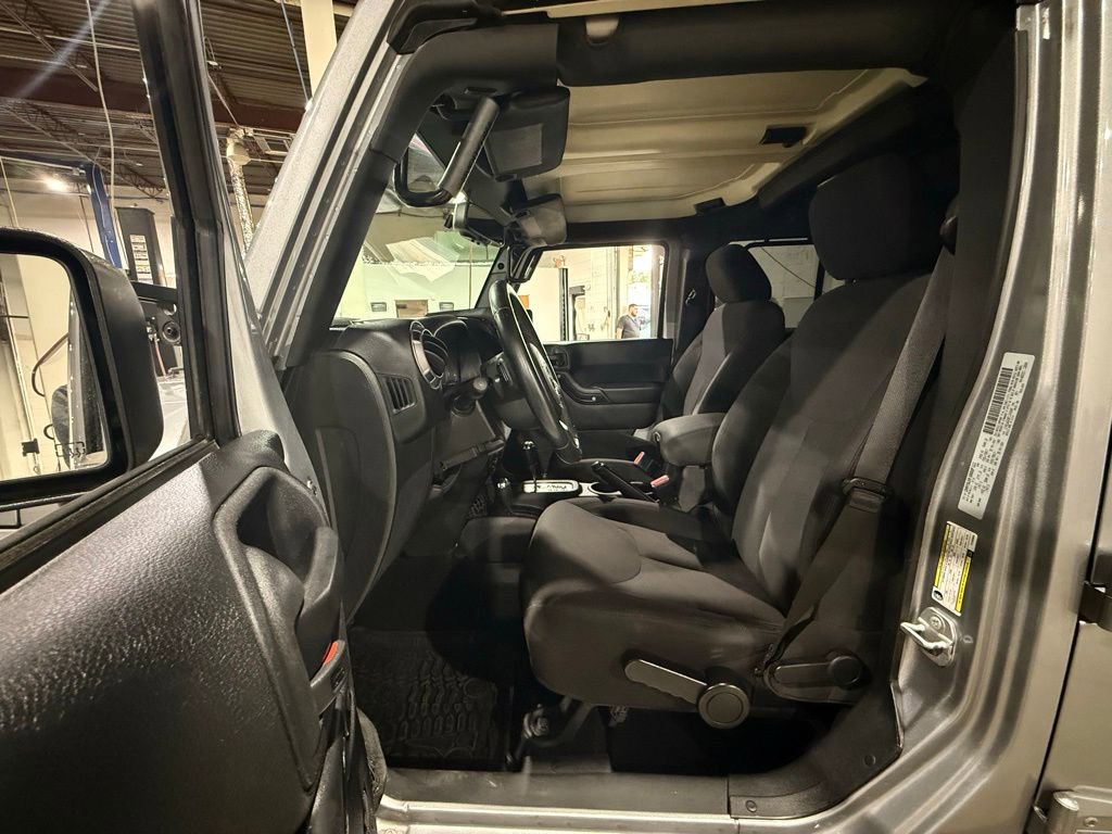 Used 2015 Jeep Wrangler Unlimited Sport w/ Quick Order Package 24S image 10