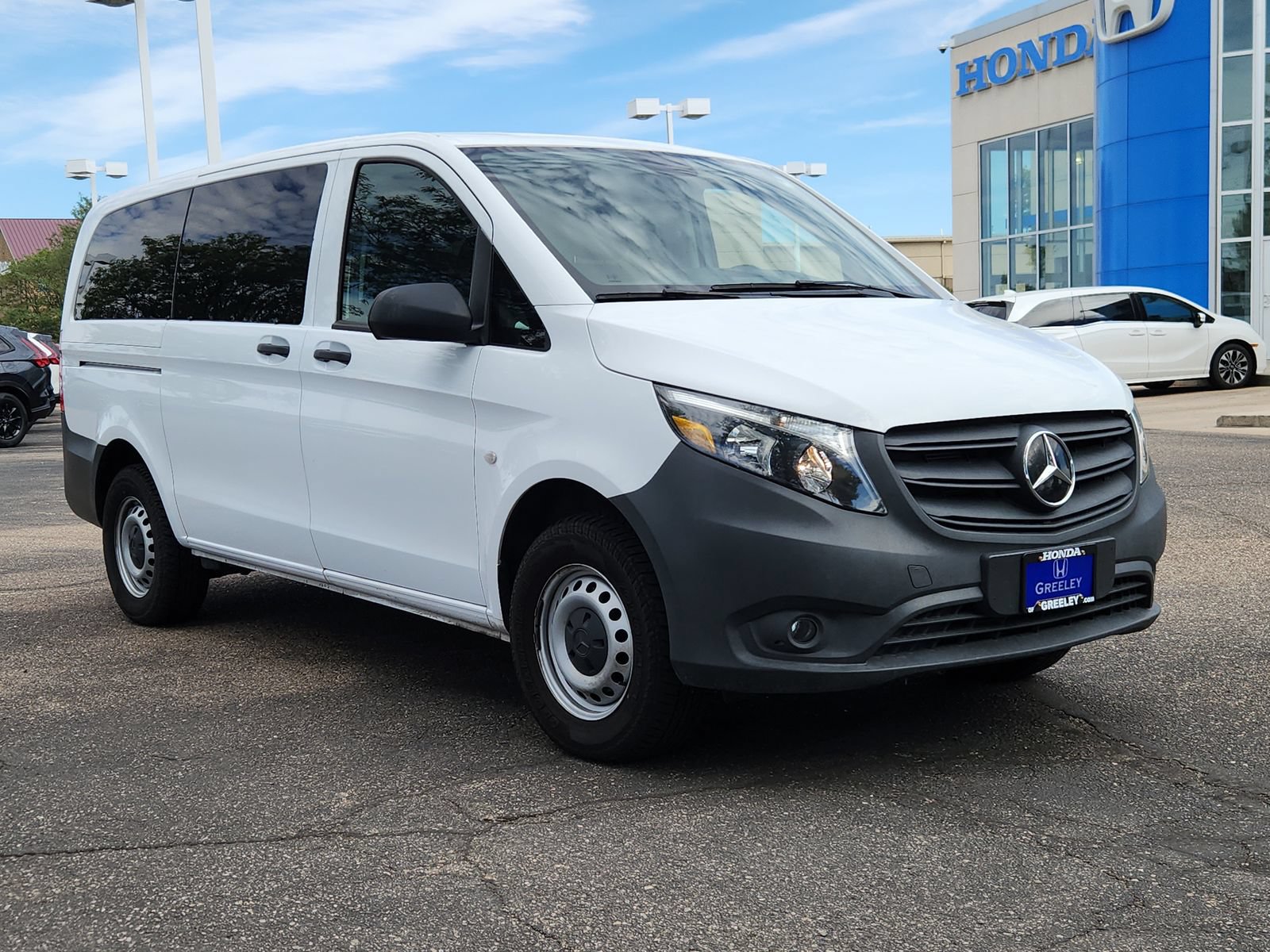 Used 2023 Mercedes-Benz Metris Passenger image 7