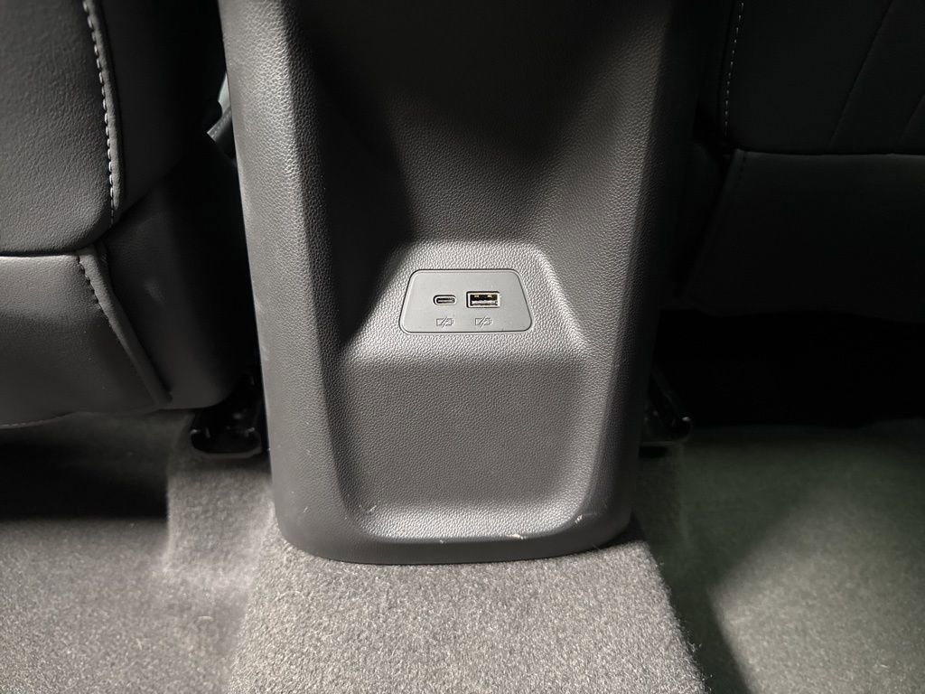 Used 2025 Buick Envision Preferred image 15