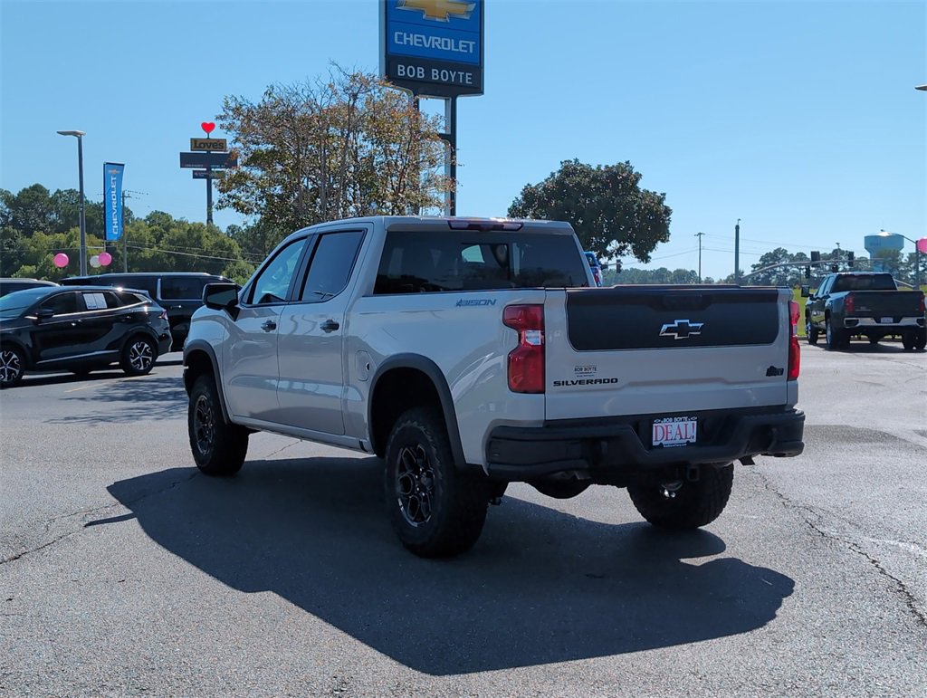 New 2026 Chevrolet Silverado 1500 ZR2 w/ ZR2 Bison Edition image 6