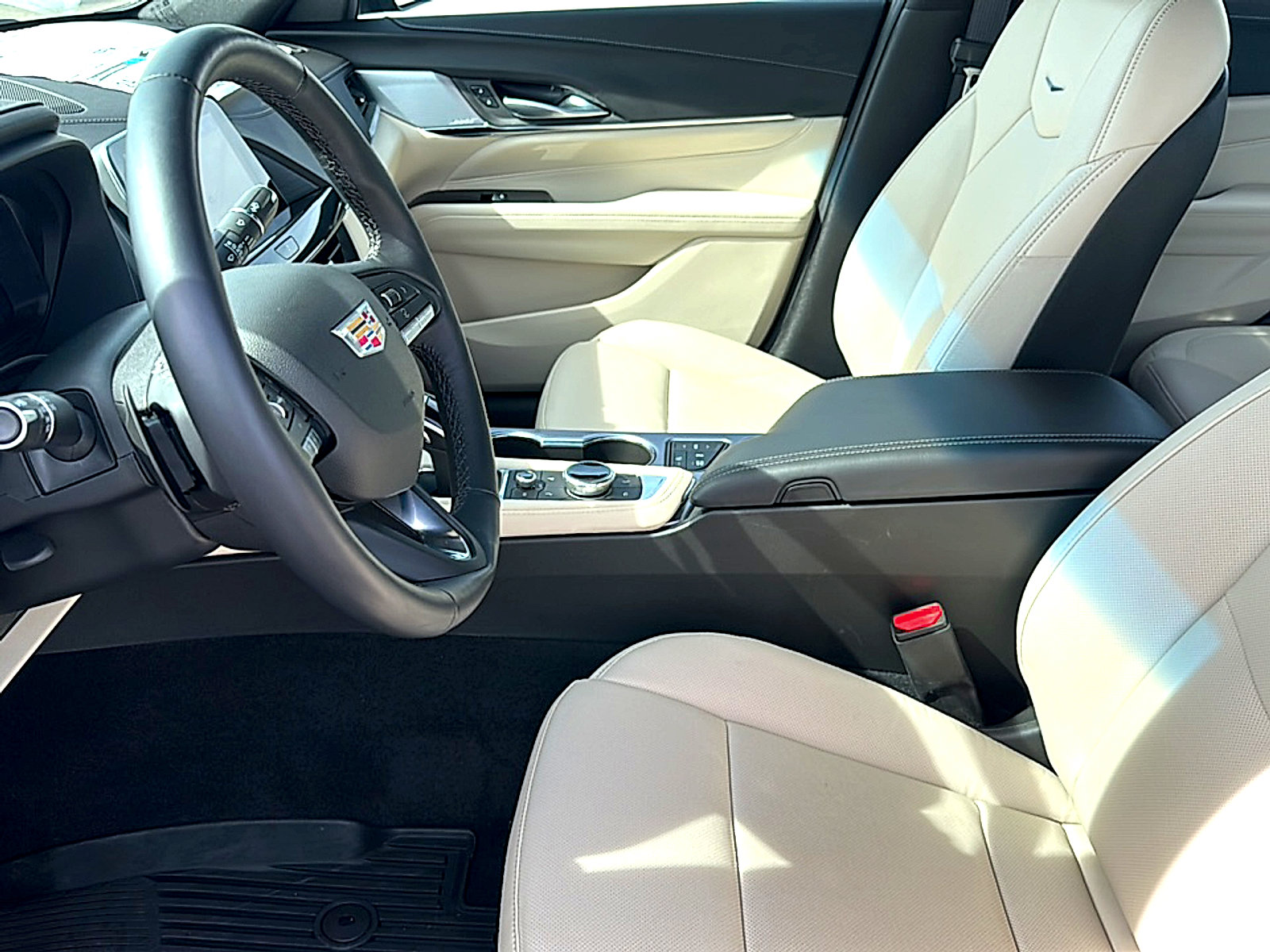 New 2025 Cadillac CT4 Premium Luxury image 10