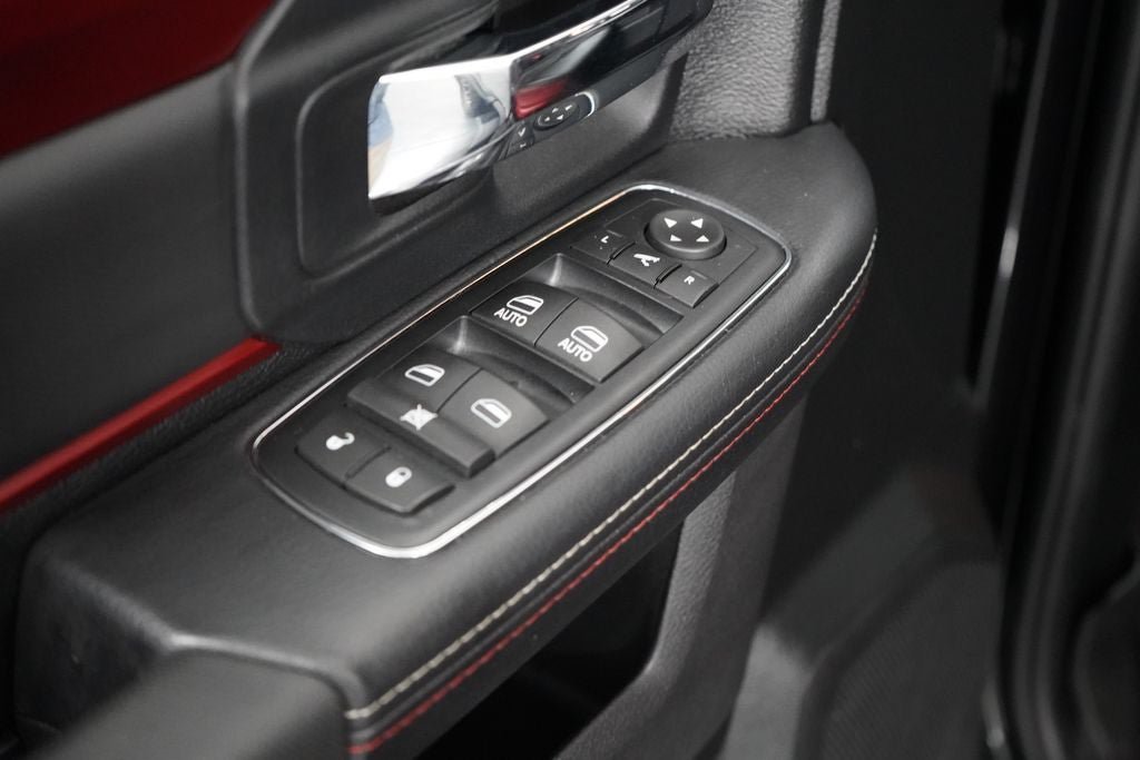 Used 2016 RAM 1500 Rebel w/ Luxury Group AWD/4WD image 26